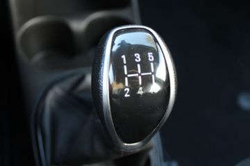 Voertuigafbeelding 18