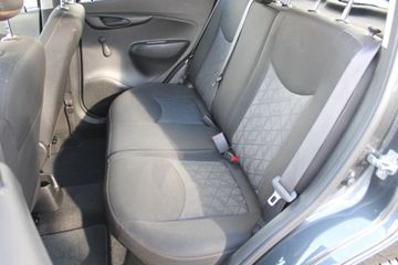 Voertuigafbeelding 9