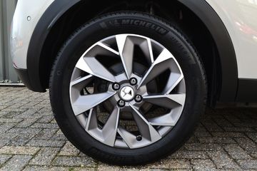 Voertuigafbeelding 24