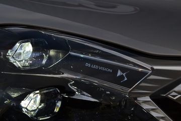 Voertuigafbeelding 26