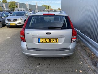 Voertuigafbeelding 7