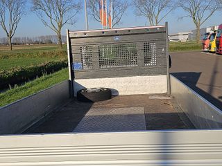 Voertuigafbeelding 11