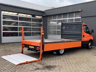 Voertuigafbeelding 3