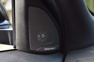 Voertuigafbeelding 24