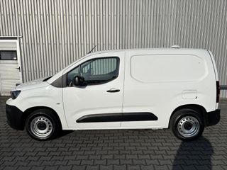 Voertuigafbeelding 3