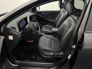 Voertuigafbeelding 8