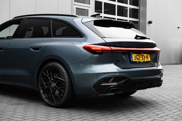 Voertuigafbeelding 7