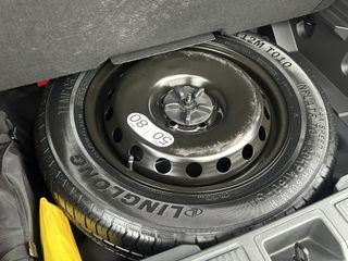 Voertuigafbeelding 36