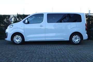 Voertuigafbeelding 5