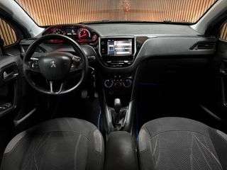 Voertuigafbeelding 6