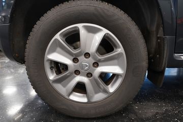 Voertuigafbeelding 13