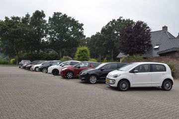 Voertuigafbeelding 12