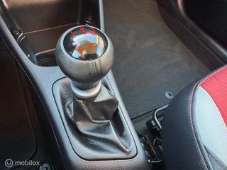 Voertuigafbeelding 19