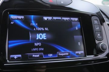 Voertuigafbeelding 35