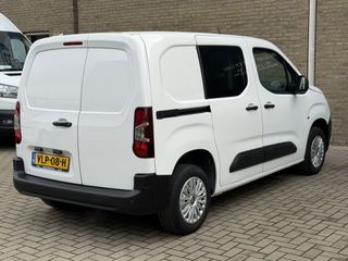 Voertuigafbeelding 12