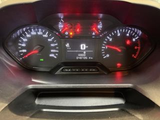 Voertuigafbeelding 4