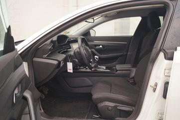 Voertuigafbeelding 6