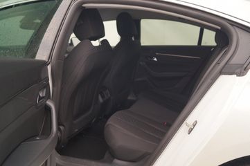 Voertuigafbeelding 7