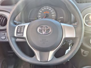 Voertuigafbeelding 12