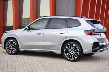 Voertuigafbeelding 2