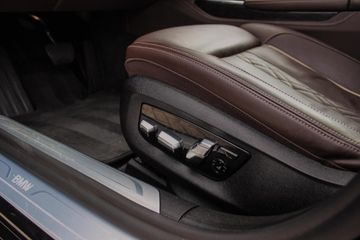 Voertuigafbeelding 42