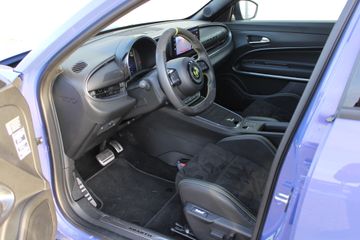 Voertuigafbeelding 6