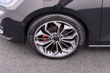 Voertuigafbeelding 6