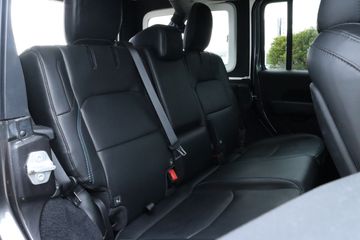 Voertuigafbeelding 23