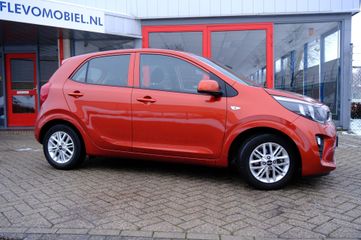 Voertuigafbeelding 3