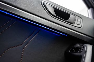 Voertuigafbeelding 9