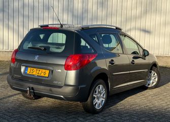 Voertuigafbeelding 4