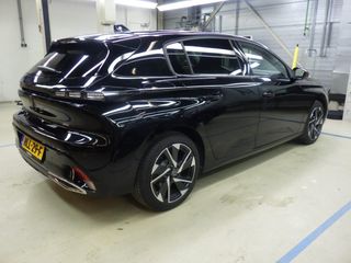 Voertuigafbeelding 3