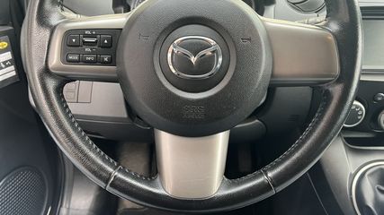 Voertuigafbeelding 16