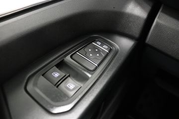 Voertuigafbeelding 16