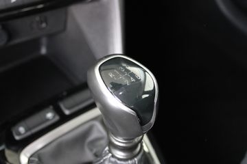 Voertuigafbeelding 18