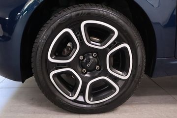 Voertuigafbeelding 4