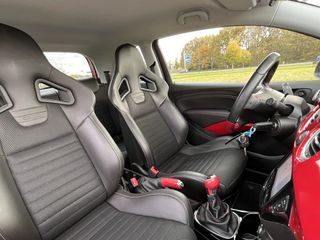 Voertuigafbeelding 27