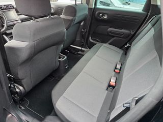 Voertuigafbeelding 23