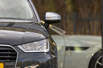 Voertuigafbeelding 3