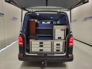 Voertuigafbeelding 6