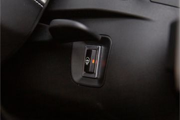 Voertuigafbeelding 32