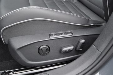 Voertuigafbeelding 11