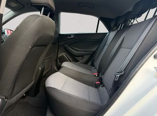 Voertuigafbeelding 15