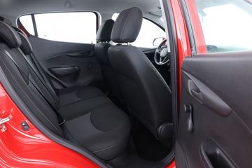 Voertuigafbeelding 6