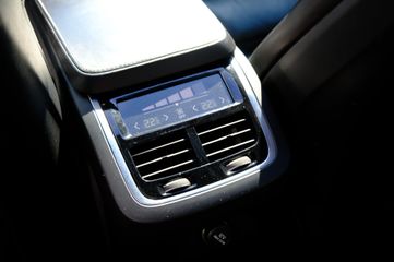 Voertuigafbeelding 42