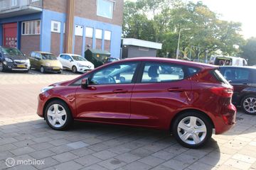 Voertuigafbeelding 8