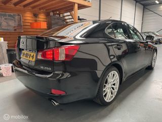 Voertuigafbeelding 19