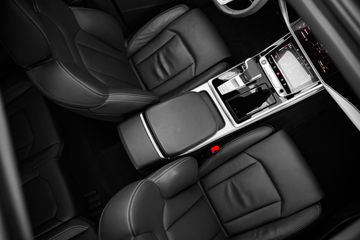 Voertuigafbeelding 10