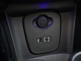 Voertuigafbeelding 28