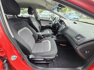 Voertuigafbeelding 13